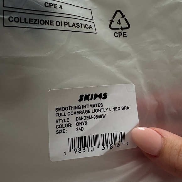 NWT Skims bra 34D - Picture 3 of 4